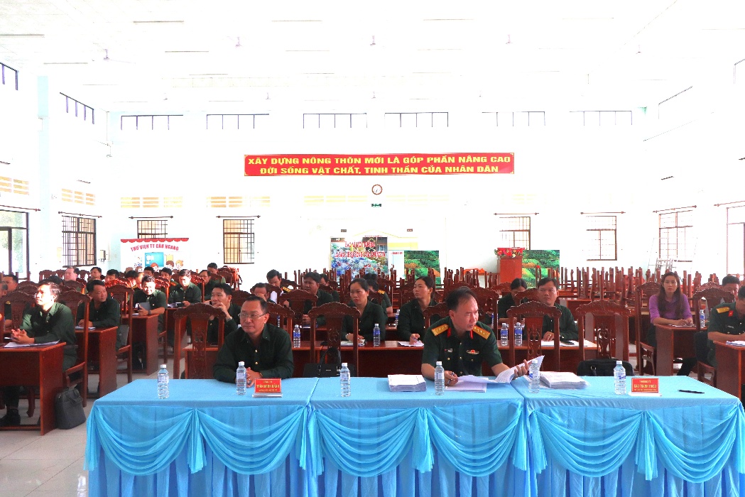 Kiểm tra công tác chuẩn bị diễn tập chiến đấu phòng thủ xã Cầu Ngang năm 2026