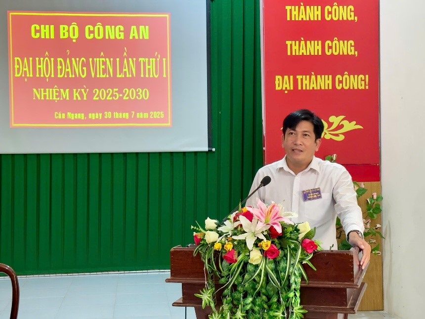 Chi bộ Công an xã Cầu Ngang tổ chức Đại hội chi bộ lần thứ I, nhiệm kỳ 2025-2030 