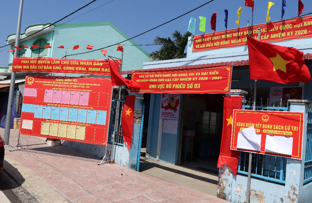 Cầu Ngang rộn ràng trước ngày bầu cử

